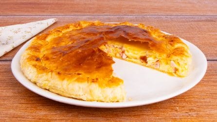 Torta salata prosciutto e formaggio