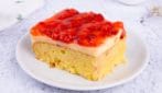 How to make a delicious strawberry cake with custard!