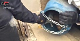 Il video del sequestro di panetti di tritolo e armi nascoste in edifici abbandonati in Calabria