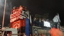 Il Botafogo in 10 vince la Copa Libertadores, esplode la festa a Rio