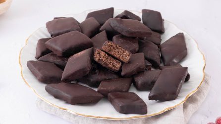 MOSTACCIOLI (Italian Christmas cookies): the original recipe to make during the holidays! 😋