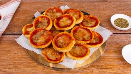 PIZZETTE DI PASTA SFOGLIA: VELOCI e super DELIZIOSE! 🍕