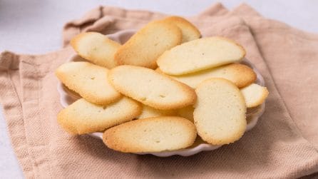 LANGUES DE CHAT: delicious and perfect for tea or coffee!