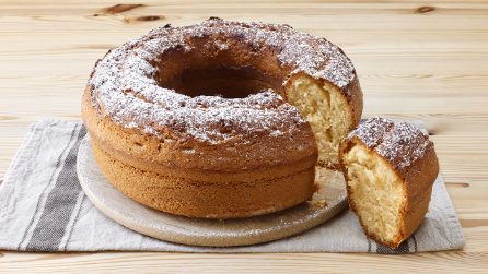 CIAMBELLONE ALLO YOGURT: SOFFICISSIMO e non avrai bisogno del burro!