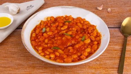 FAGIOLI ALL’UCCELLETTO: la ricetta facile e saporita