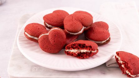WHOOPIES DI SAN VALENTINO: i biscotti a forma di cuore da fare a casa!