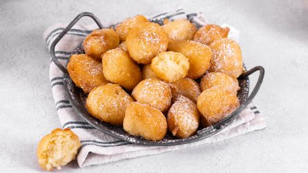 FRITTELLE ALLO YOGURT: buonissime e velocissime da preparare!