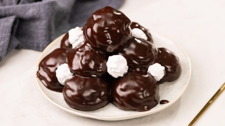 PROFITEROLES AL CIOCCOLATO: GOLOSISSIMI!