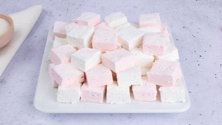 Marshmallow Fatti in Casa: la ricetta facile per dei dolcetti golosissimi!