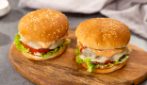 If you want a succulent CHEESEBURGER like the pubs follow this recipe!