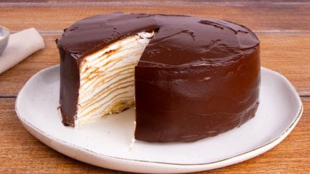 TORTA DI CREPES AL CIOCCOLATO: alta e golosissima!