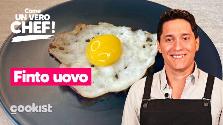 Finto uovo al tegamino: il dessert che lascerà tutti senza parole