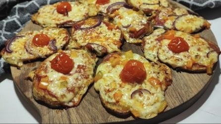 Pizzette di patate: la ricetta sfiziosa e davvero saporita