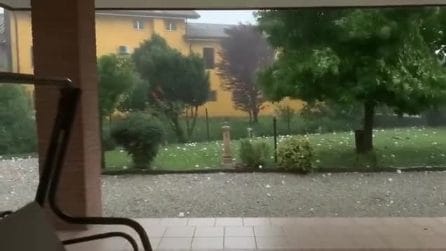 Maltempo, violenta grandinata in Veneto