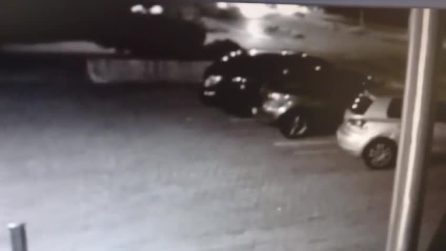 Ubriaco e senza patente investe due quindicenni a Garbagnate: uno muore sul colpo