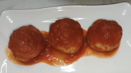 Polpette di pesce al sugo: il secondo piatto delizioso da provare