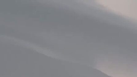 In Brasile una nuvola ha inghiottito la città di Caxias do Sul: il timelapse