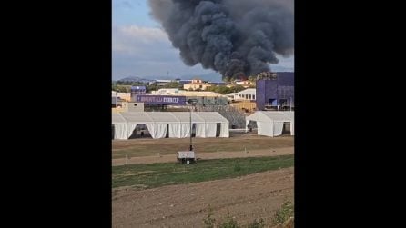 Incendio a Guidonia, a fuoco una tribuna al golf club Marco Simone dove si è tenuta la Ryder Cup