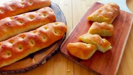 Lingue di focaccia: la ricetta da preparare in pochi passaggi