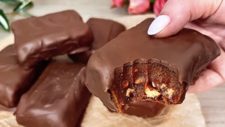 Fagottini morbidi al caramello: la ricetta deliziosa da provare