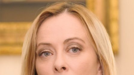 Dopo il caso Giambruno, Meloni diserta la festa per un anno di governo: "Sono un essere umano anch'io"