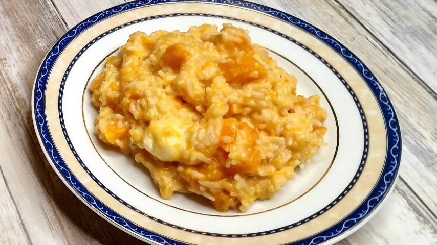 Risotto zucca e gorgonzola: la ricetta del primo piatto cremoso e squisito