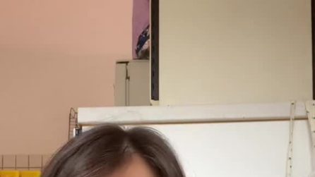 Termini, tiktoker aggredita con laccio alla gola: "Salvata da un pompiere, poi mi ha chiesto il numero"