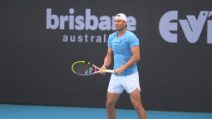 Rafa Nadal si allena a Brisbane per il gran ritorno