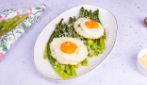 ASPARAGUS AND EGGS: the simple and colorful spring recipe!