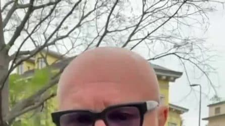 Andrea Pucci dopo il malore sul palco: "Sto meglio, sono stato operato alle coronarie"