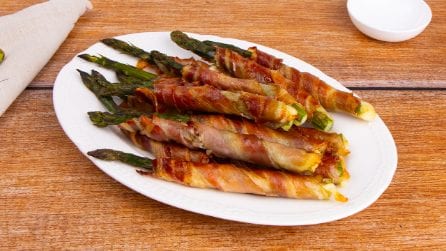 ASPARAGI CON PANCETTA AL FORNO: un piatto davvero veloce e sfizioso!