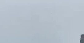 Elicottero cade nel fiume Hudson a New York, tra le vittime anche bambini: il video dell'impatto