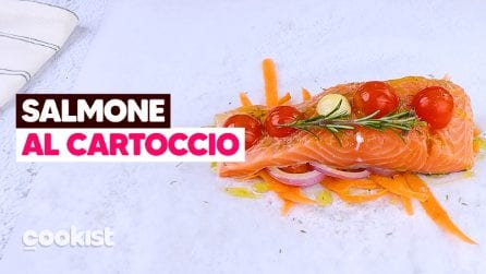 Salmone al cartoccio: il piatto leggero e ricco di sapore!