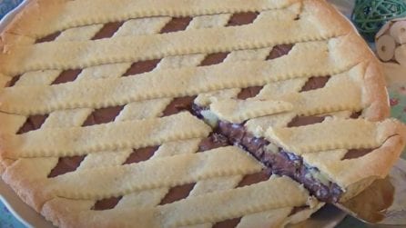 Crostata al cioccolato: la ricetta per una frolla friabile e gustosa