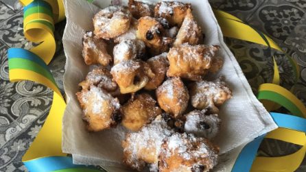 Frittelle di Carnevale: la ricetta facile, veloce e deliziosa