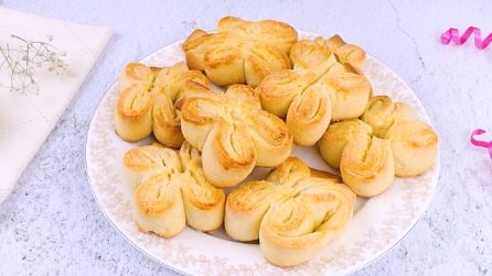 Prepare these butterfly biscuits to surprise everyone!