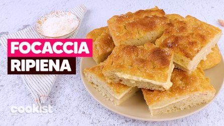 Focaccia ripiena: soffice, piena di bolle e super filante