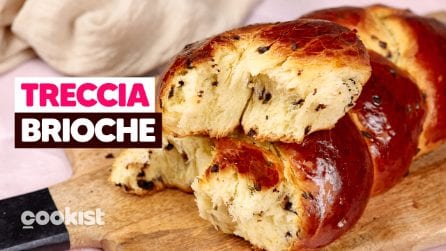 Treccia brioche con gocce di cioccolato: soffice e super profumata!