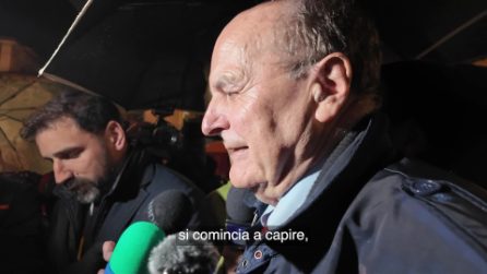 Bersani star in Abruzzo: "Da qui si risveglia l'alternativa di centrosinistra"