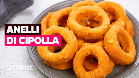 Anelli di cipolla con formaggio filante: CROCCANTI E FILANTI!