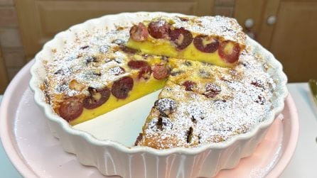 CLAFOUTIS DI CILIEGIE: la ricetta originale francese per un DOLCE CREMOSO E GOLOSO 🍒