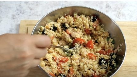 Insalata estiva di cous cous: la ricetta del piatto freddo tanto amato