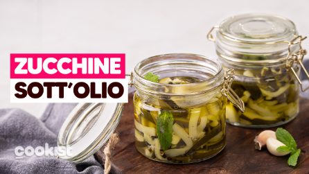 ZUCCHINE SOTT'OLIO 🤤 il contorno facile e saporito sempre a disposizione!