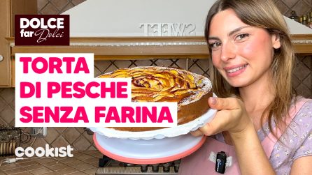 TORTA DI PESCHE SENZA FARINA: il dolce facile e cremoso 🍑