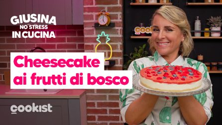 Cheesecake ai frutti di bosco: il dolce FACILE E CREMOSO 🍒🫐