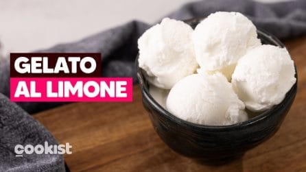 Gelato al limone freschissimo e con la gelatiera sarà ancora più cremoso! 🍋
