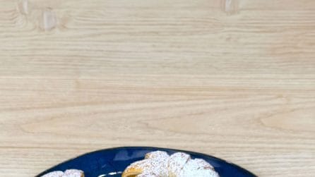 Ti servono solo PASTA SFOGLIA e ANANAS per un dolcetto goloso in 5 minuti!