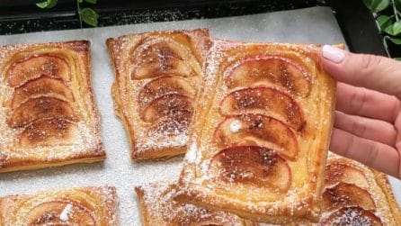 Sfogliatine crema e mele