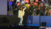 Ultimo comizio pieno di star per Kamala Harris: "Ogni voto conta"