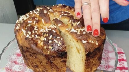 Finto panettone con marmellata